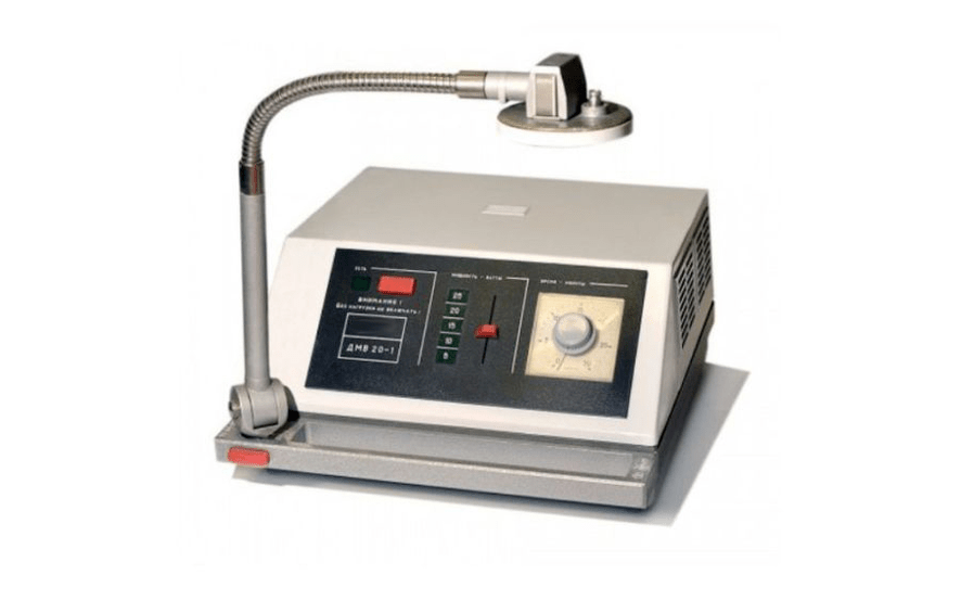 UHF-Gerät zur Behandlung von Prostatitis.